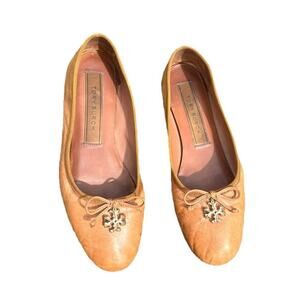 Tory Burch Women's Tory Charm Ballet Goat Leather Flats Size 8.5 Tan